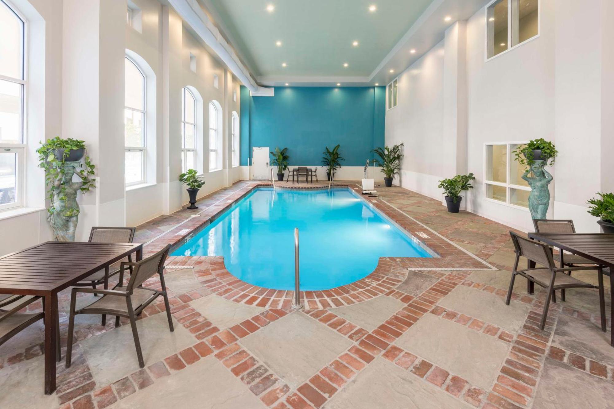 Homewood Suites By Hilton New Orleans Buitenkant foto